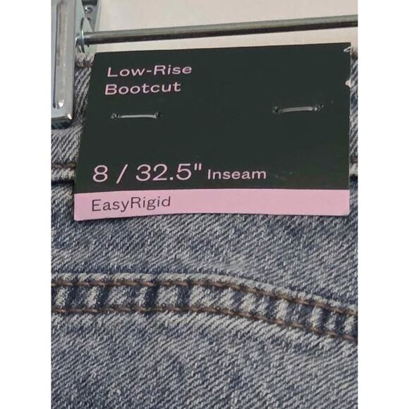Wild Fable Low Rise Bootcut Jeans NWT Women’s 8 Blue Stretch Denim Comfort Fit - Picture 5 of 8